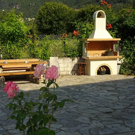 Appartement Apollo Ýpsos
